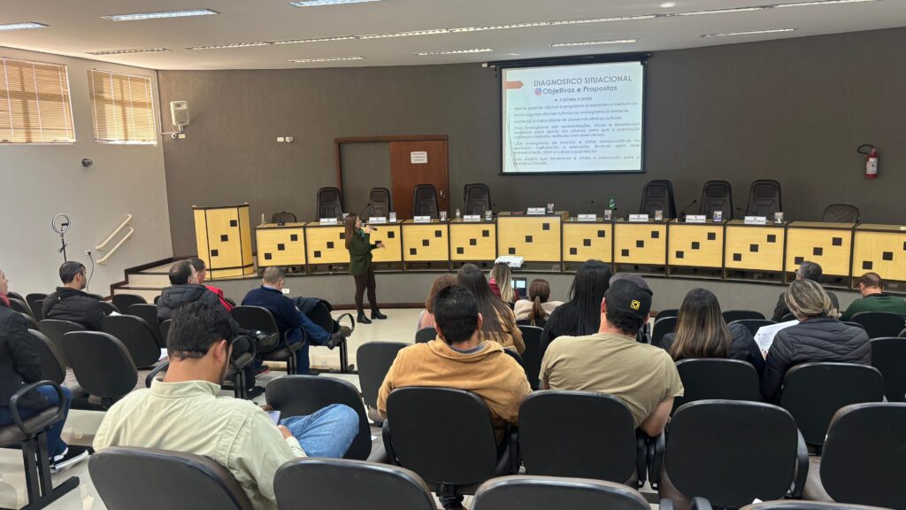 Prefeitura realiza primeira audiência pública para discutir o Plano Plurianual 2026-2029